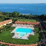 Apartment Vento Di By Bookinggardalake *