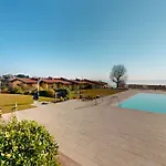 Apartment Vento Di By Bookinggardalake