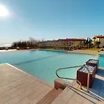 Apartment Vento Di By Bookinggardalake Manerba del Garda