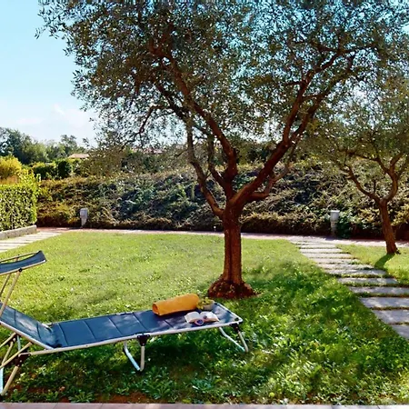 Apartment Vento Di By Bookinggardalake *